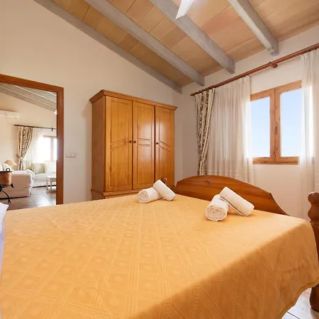 Gina Villa Algaida (Mallorca)